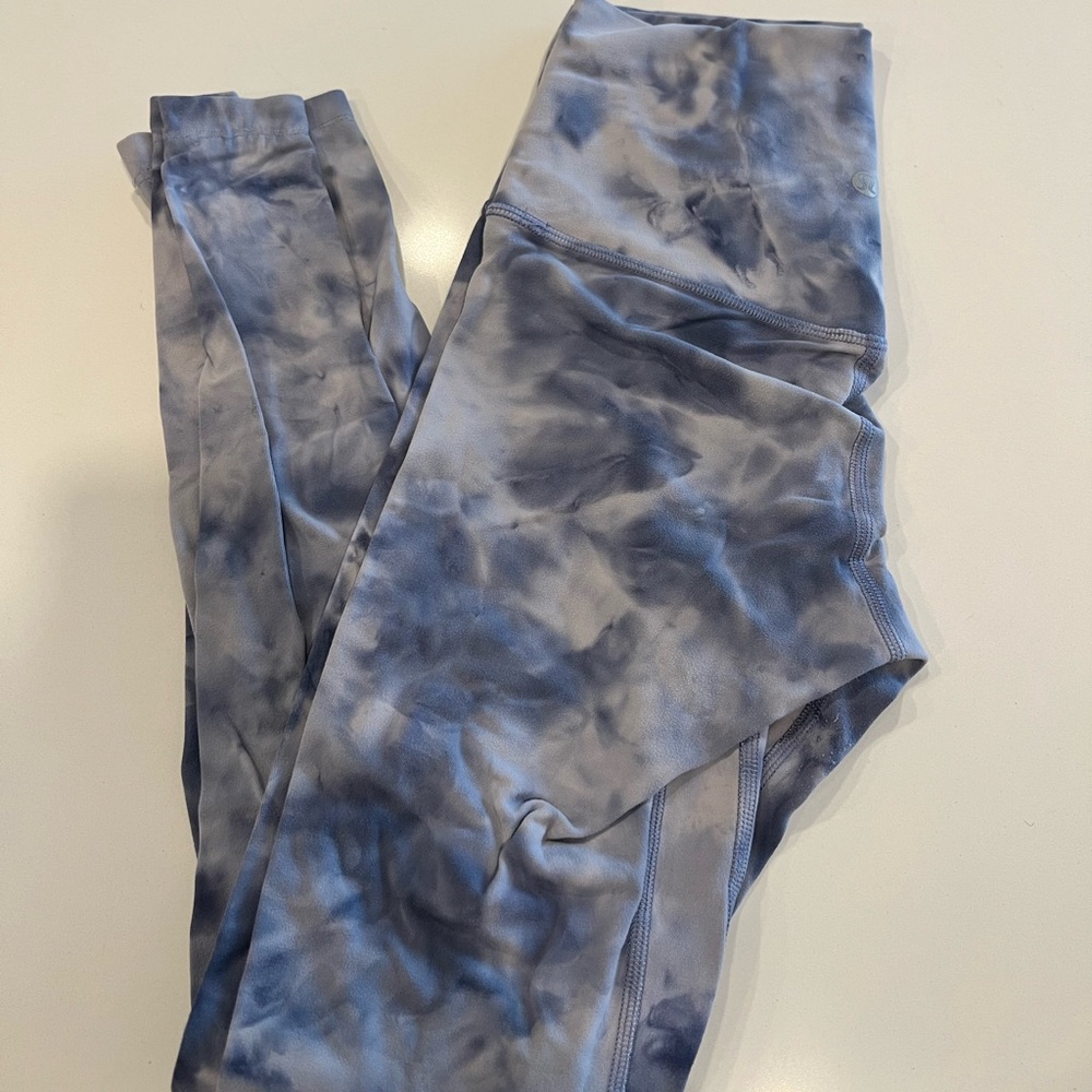 Lululemon size 6 align leggings